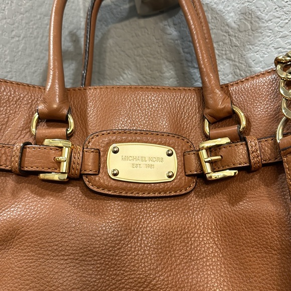 Michael Kors Women’s Purse/ Handbag - Picture 2 of 5